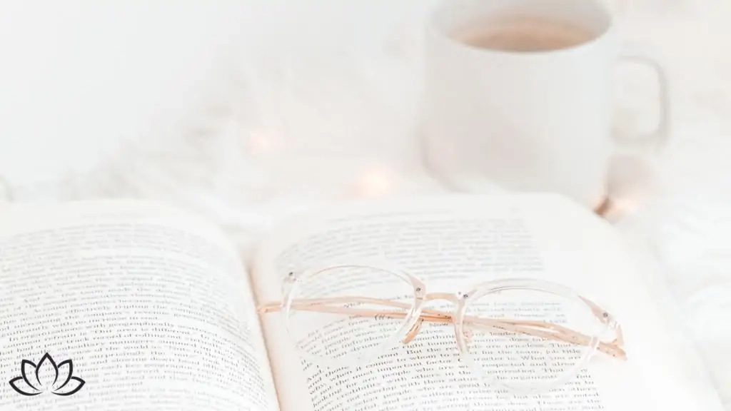 Die 21 besten Bücher über Intuitive Ernährung - Beitragsbild 1